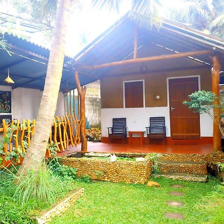 Nature Lovers Safari & Villa Udawalawe Dış mekan fotoğraf