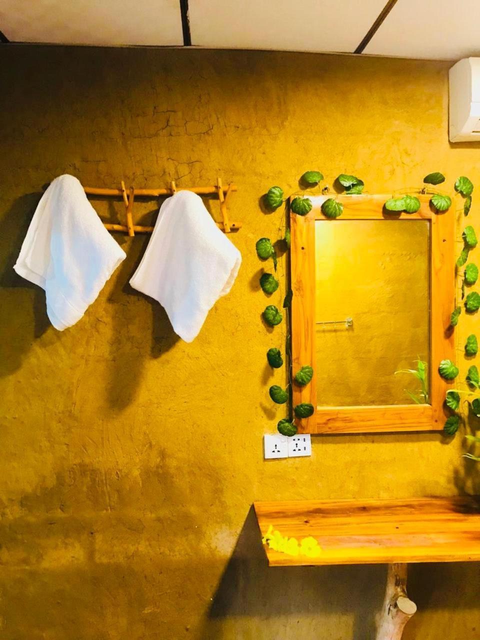 Nature Lovers Safari & Villa Udawalawe Dış mekan fotoğraf