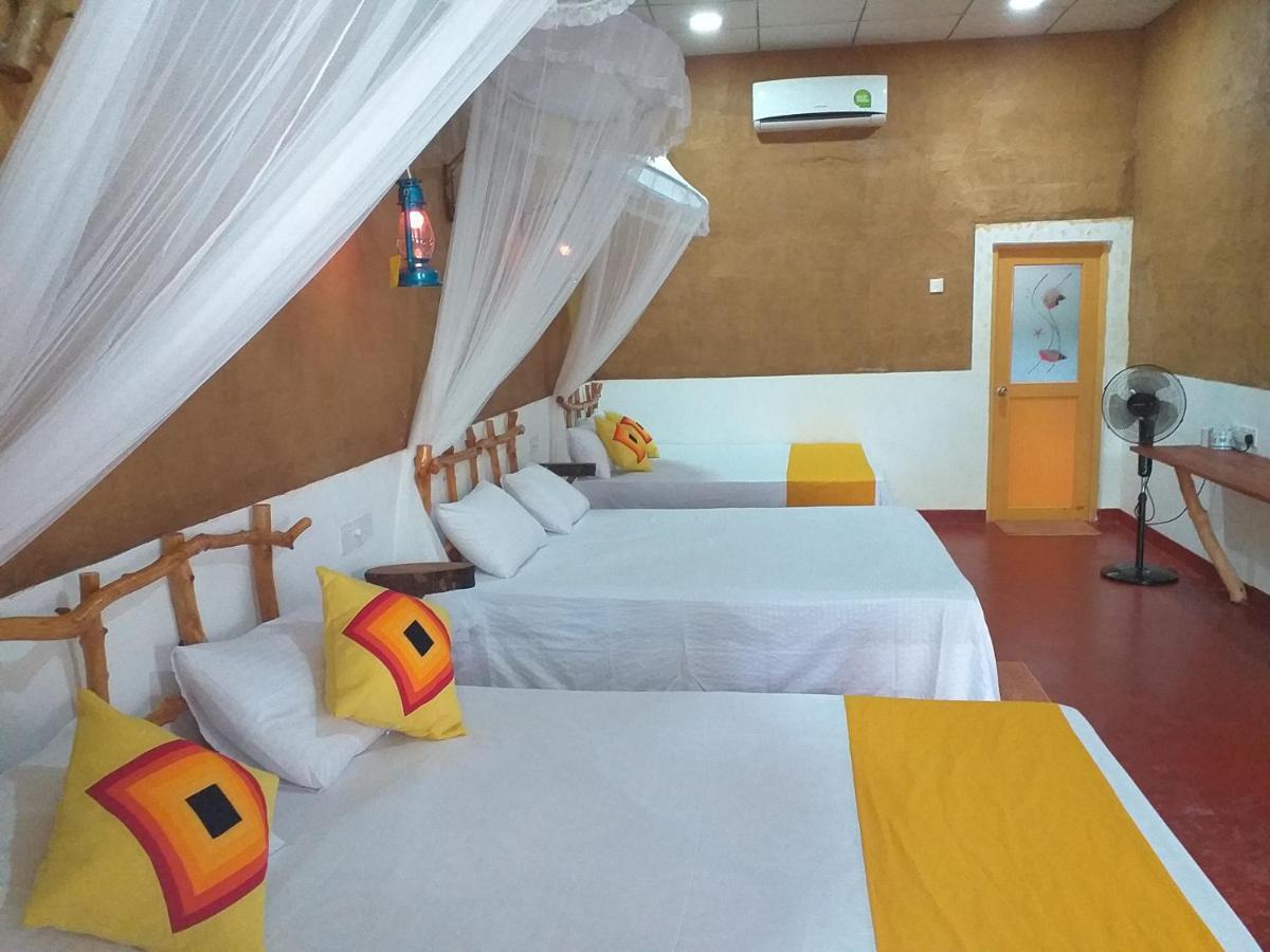 Nature Lovers Safari & Villa Udawalawe Dış mekan fotoğraf